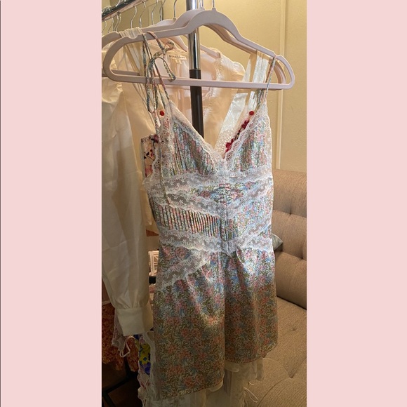 farrah dress for love and lemons